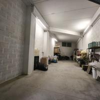 Garage in zona Via Roma, ideale anche per camper