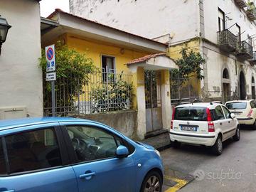 Appartamento di 100 m² con 3 locali e box auto a T