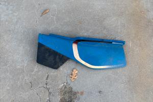 Fianchetto posteriore sinistro XT 600 2kf