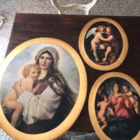 Ovali legno con immagini sacre