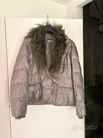 Piumino con colletto