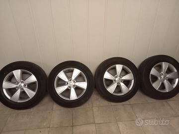 Ruote complete di cerchione Michelin 235/60R17