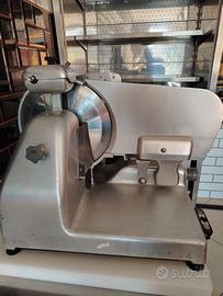 Affettatrice 380 w