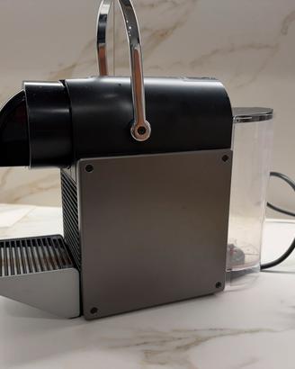 Nespresso  pixie titan