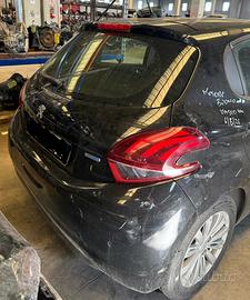 RICAMBI PEUGEOT 208 DEL 2017 CC 1.6 HDI SIGLA BH02