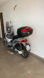 Scooter Piaggio Beverly 250