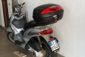 Scooter Piaggio Beverly 250