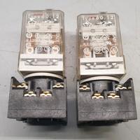 rele' monostabile Finder OCTAL 220VAC (2 pz)