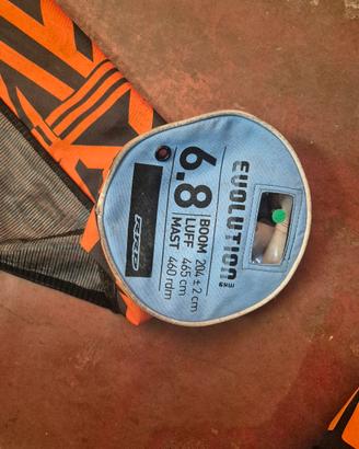 Vela windsurf RRD Evolution 6.8