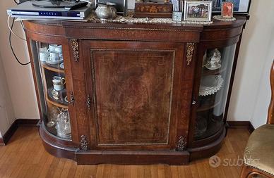Credenza/vetrinetta stile inglese fine 800