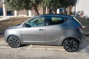 Lancia Ypsilon 1.2 GPL