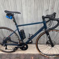 Bici da Corsa Triban RC 520 - Gruppo Shimano 105