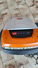 ROBOT TAGLIAERBA STIHL CON FILO PERIMETRALE NUOVO
