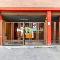 Box a Milano Via Emilio Broglio 1 locali