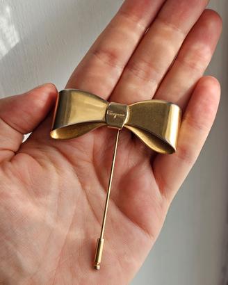 spilla vintage Salvatore Ferragamo luxury