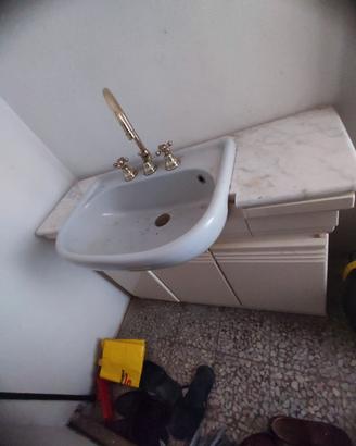 mobile da bagno