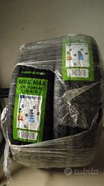 coppia di pneumatici 