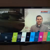 LG Smart TV 24"