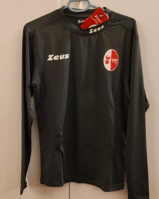 Sotto maglia calcio del Bari stagione 2017-2018