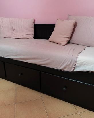 Letto singolo / matrimoniale / Divano