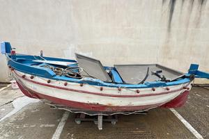 Barca in legno