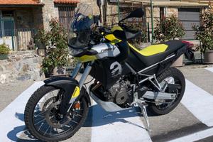 Aprilia Tuareg 660