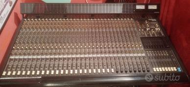 mixer Mackie 32 8 bus