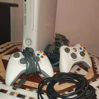 Xbox 360 Fat - 300GB con 2 Controller