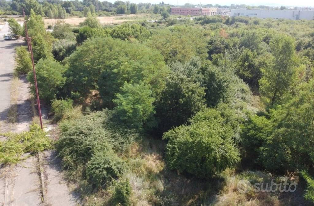 Immobile in asta di 6200 m² a Arezzo - Vista 3