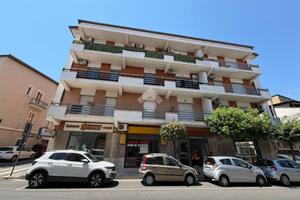 MAGAZZINO A CORIGLIANO-ROSSANO