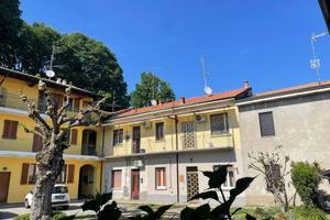 Appartamento di 102 m² con 2 locali e box auto a S