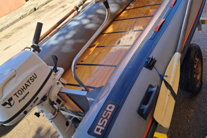 Gommone motore e carrello