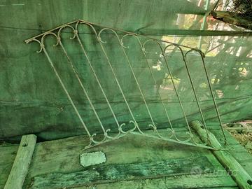 Ringhiere scale in ferro battuto