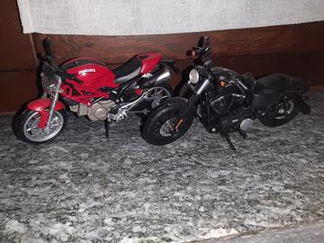 modellini moto Harley e Ducati
