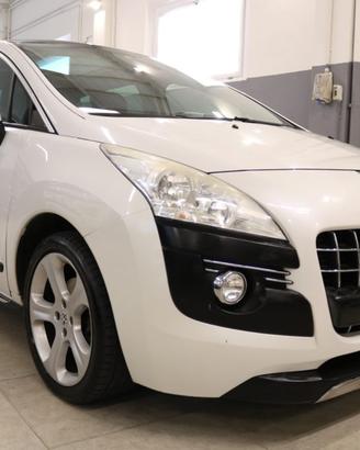 PEUGEOT 3008 1.6 HDi 150CV Business