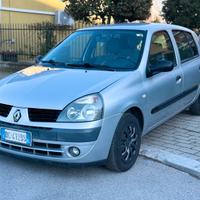 Renault clio 1.2 Storia 5.P Benzina/GPL 2006