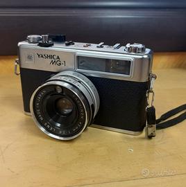 Fotocamera Yashica MG-1