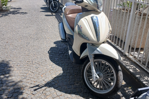 Beverly 300 compreso passaggio