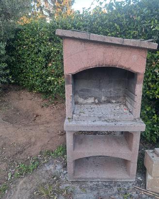 barbecue in pietra cemento da giardino
