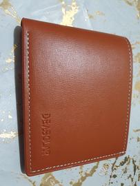 Portafoglio in pelle marrone elegante