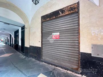 NEGOZIO A CHIAVARI