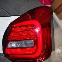 Faro posteriore dx Suzuki Swift