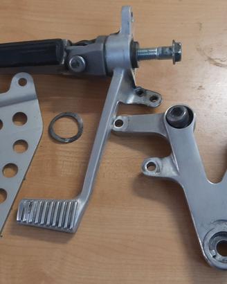 kit pedane ( originali) honda cbr 954 RR  2002