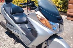 scooter Suzuki Burgman 250  anno 2000 