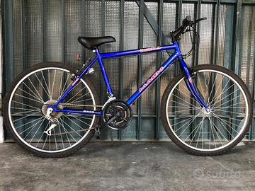 Bicicletta Mach 28” trekking/ibrida uomo