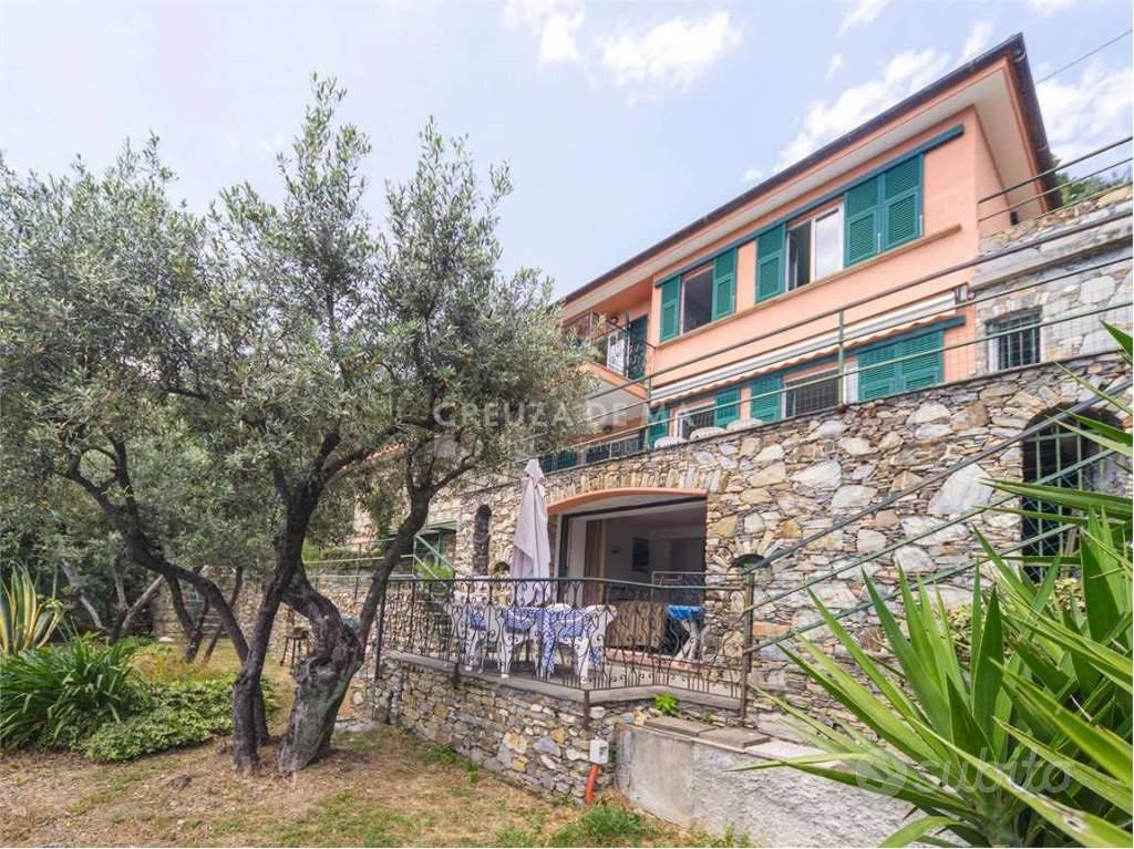 Villa di 287 m² con più di 5 locali e box auto dop - Vista 4