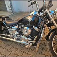 Yamaha XVS 650A Drag Star