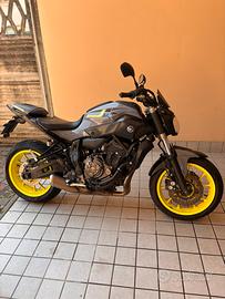 YAMAHA MT-07 STUPENDA