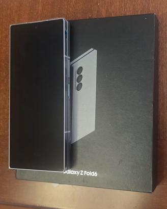 Samsung Z Fold 6 512gb colore: grigio.