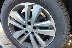 Gomme Michelin Agilis 216 60 R17 c 100%